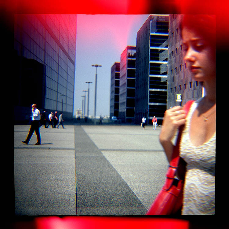 toy's camera jojaflex midi à la défense 08